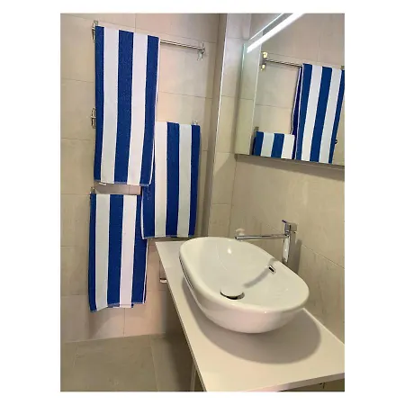 Parking Y Ubicacion Ideal Appartamento